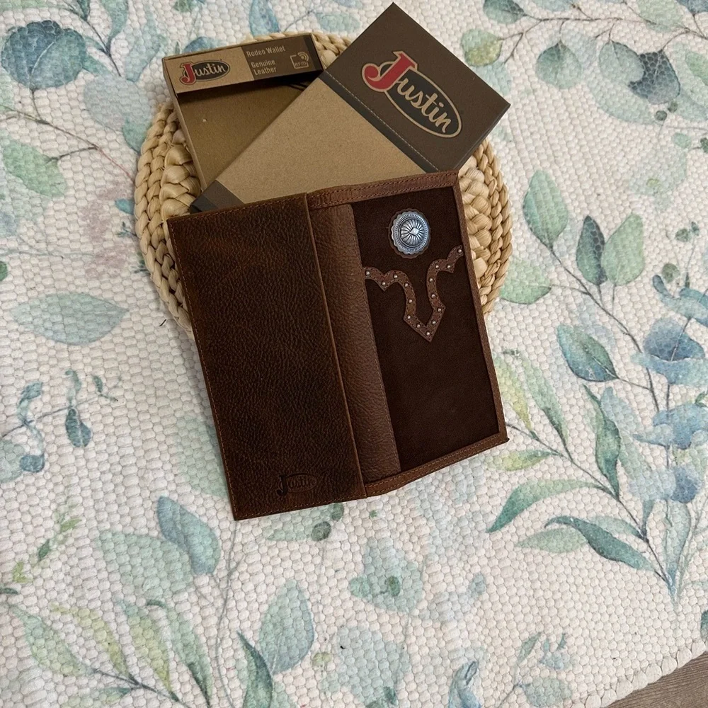 New Justin Boots Dark Brown Slim Bi Fold Leather Jr. Rodeo Wallet NIB